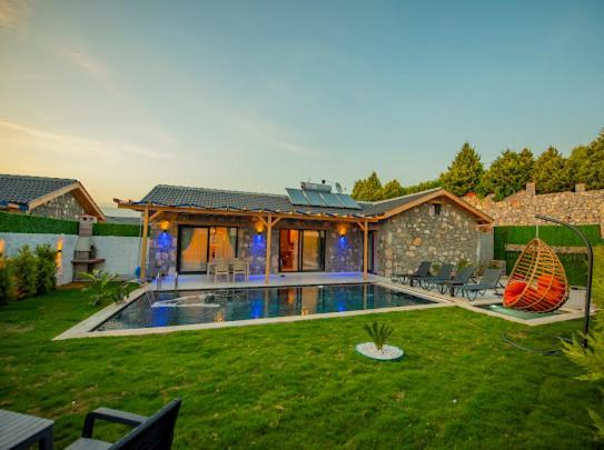 Villa Ege & Villa Yigit & Villa Yagiz - Happy Villalari Fethiye Exterior foto